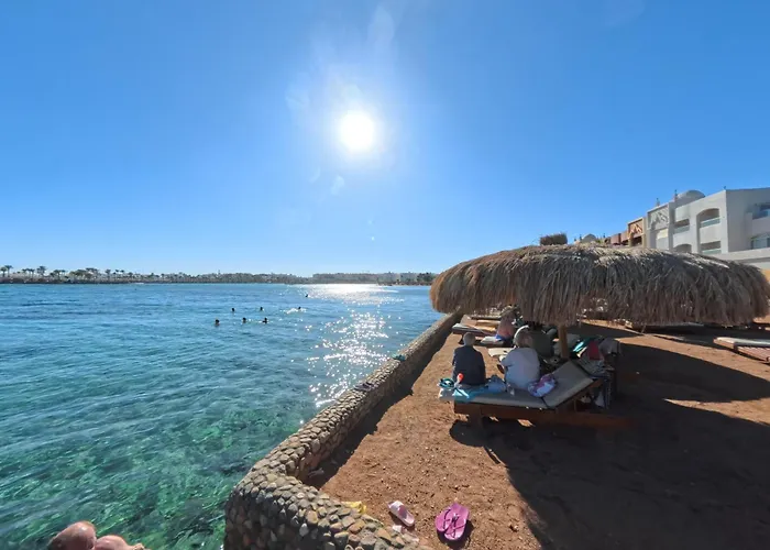 Szálloda New With Sea View And Private Access 82m 4*